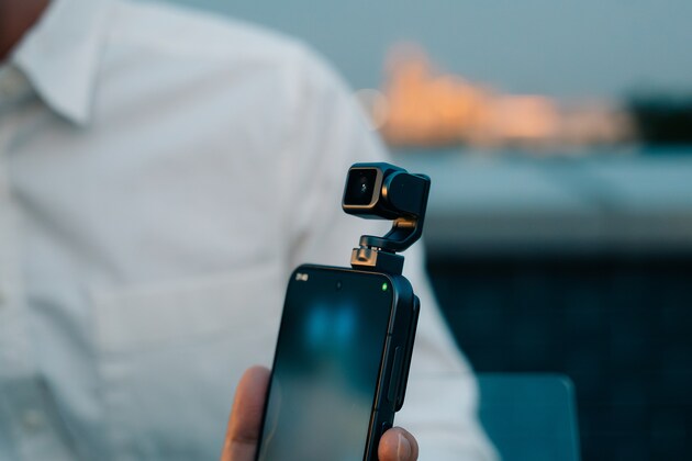 Honor показал прототип Robot Phone в Москве