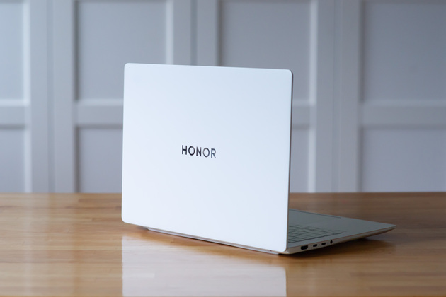 Тест HONOR MagicBook Pro 14 2026